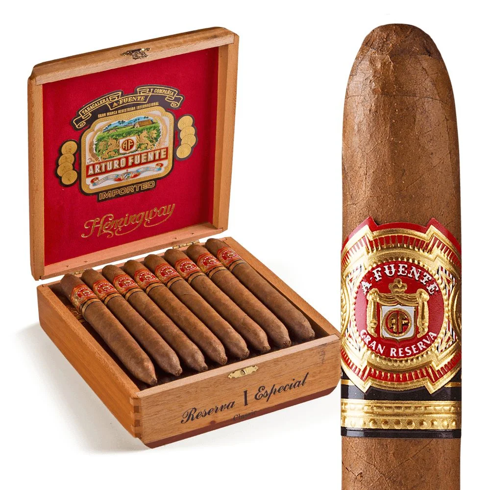 Arturo Fuente | Hemingway Classic | 25 Count display product image
