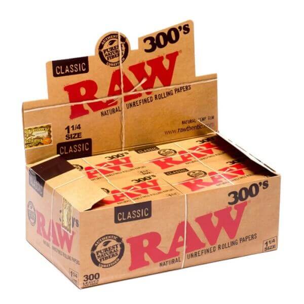 RAW 300's Classic Rolling Papers | 1 1/4 | 40 Count Display product image